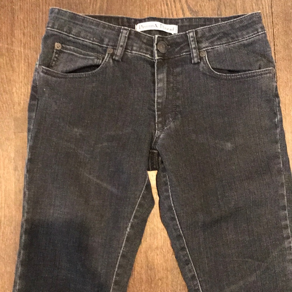 Too small - Picture 2 of 6